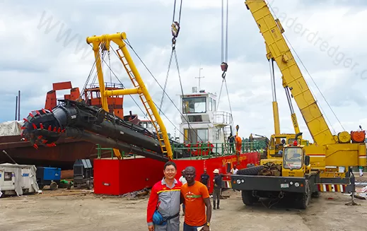 Lake Dredge Installation - Leader Dredger